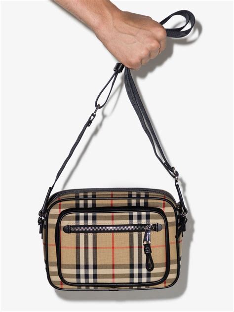 burberry paddy crossbody bag